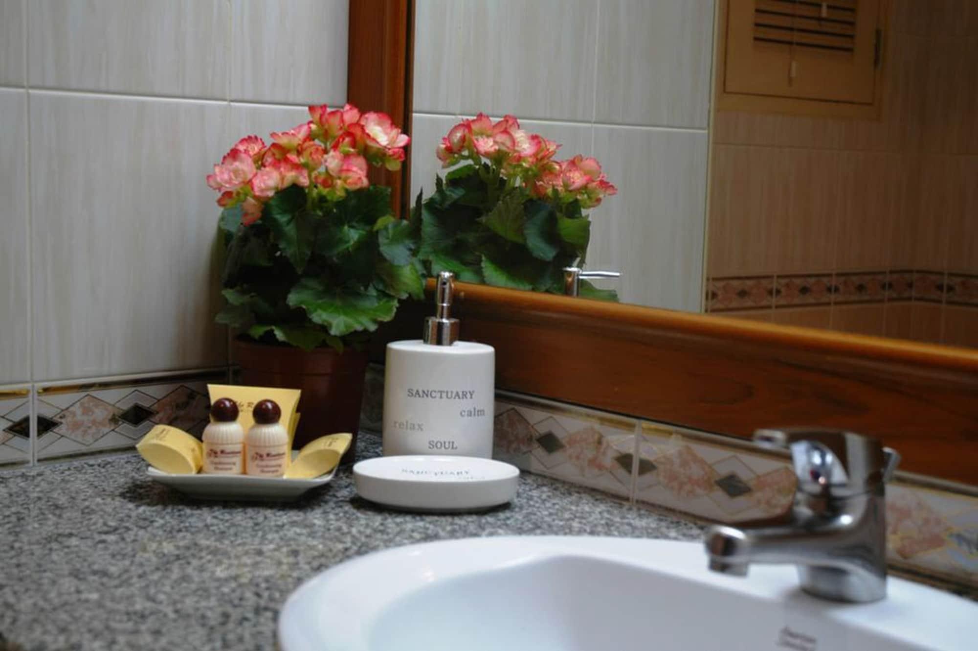 The Residence Garden Pattaya Εξωτερικό φωτογραφία